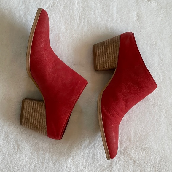 Dolce Vita | Anthropologie Red Leather Mules - Picture 3 of 11